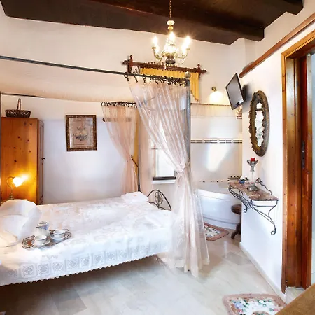 شقة Archontiko Evgenia & Old Town Chania *