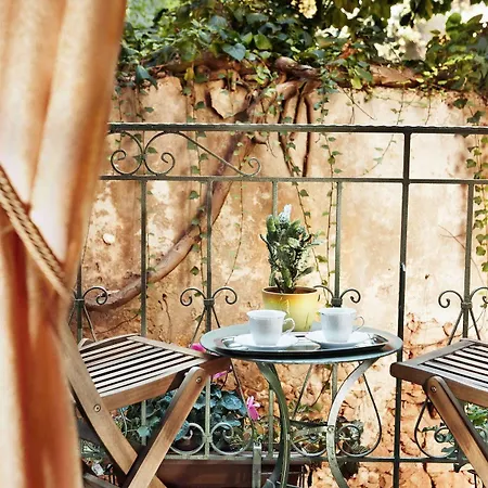 Archontiko Evgenia & Old Town Chania *