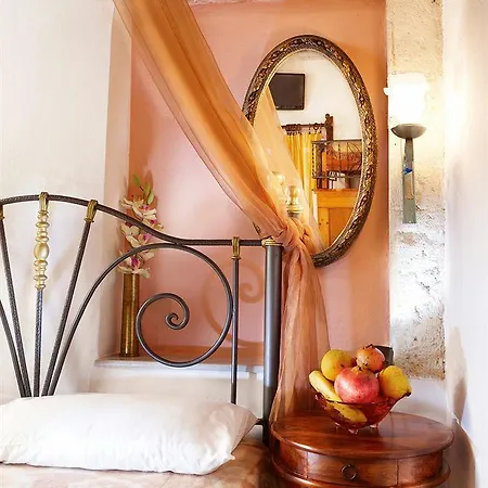 Archontiko Evgenia & Old Town Chania *