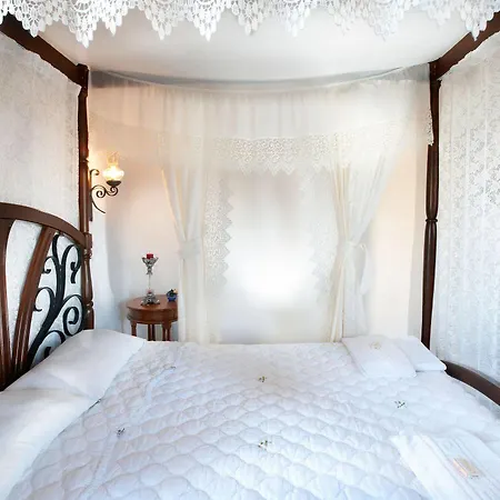 Archontiko Evgenia & Old Town Chania * Chania (Crete)