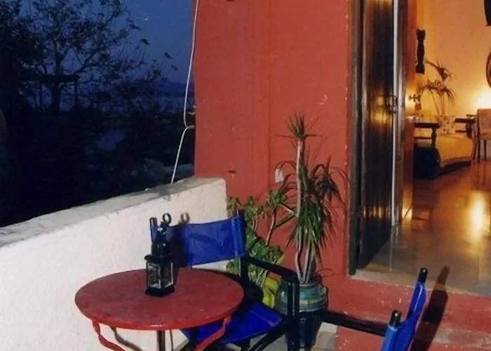 Archontiko Evgenia & Old Town Chania Ханья